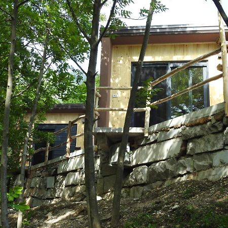 Pocitniski Hisici - Small Holiday Houses Ajdovščina Exteriér fotografie